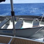 Das Dinghi hängt jetzt an Davits